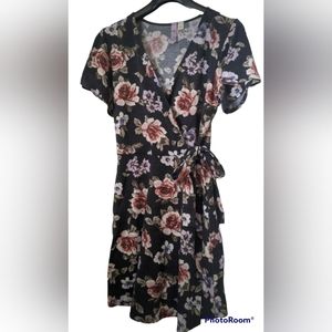 Francescas Small Floral Dress Wrap Dress